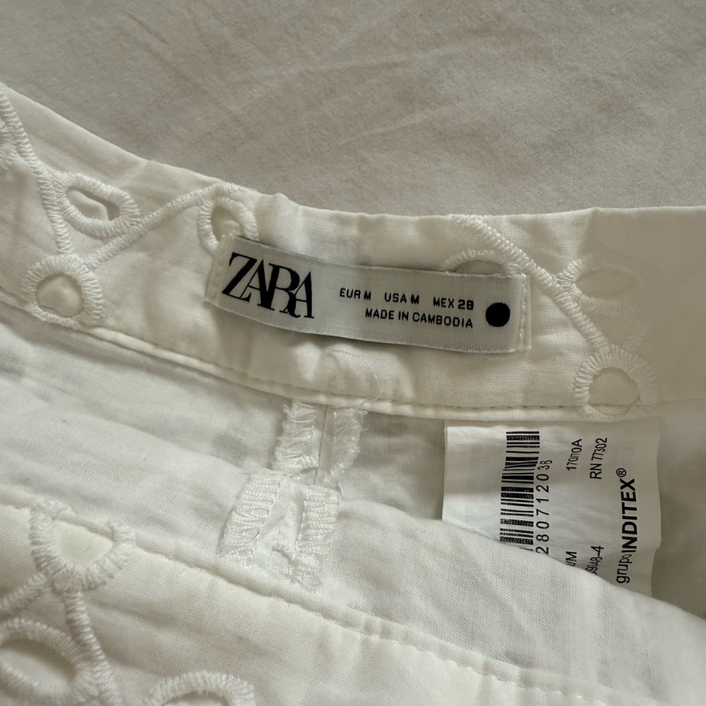Zara Cream Eyelet High Waist Shorts - Picture 6 of 6